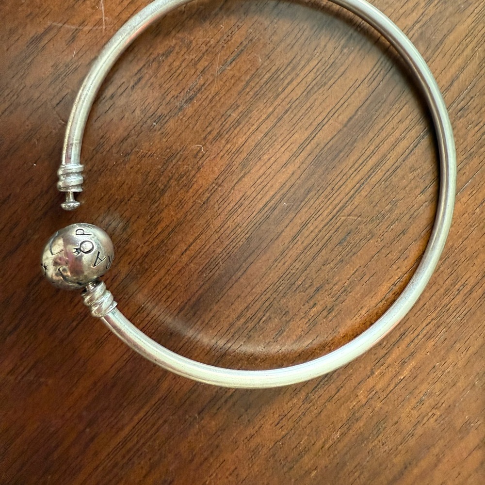 Pandora Chic Silver Bangle Bracelet for charms